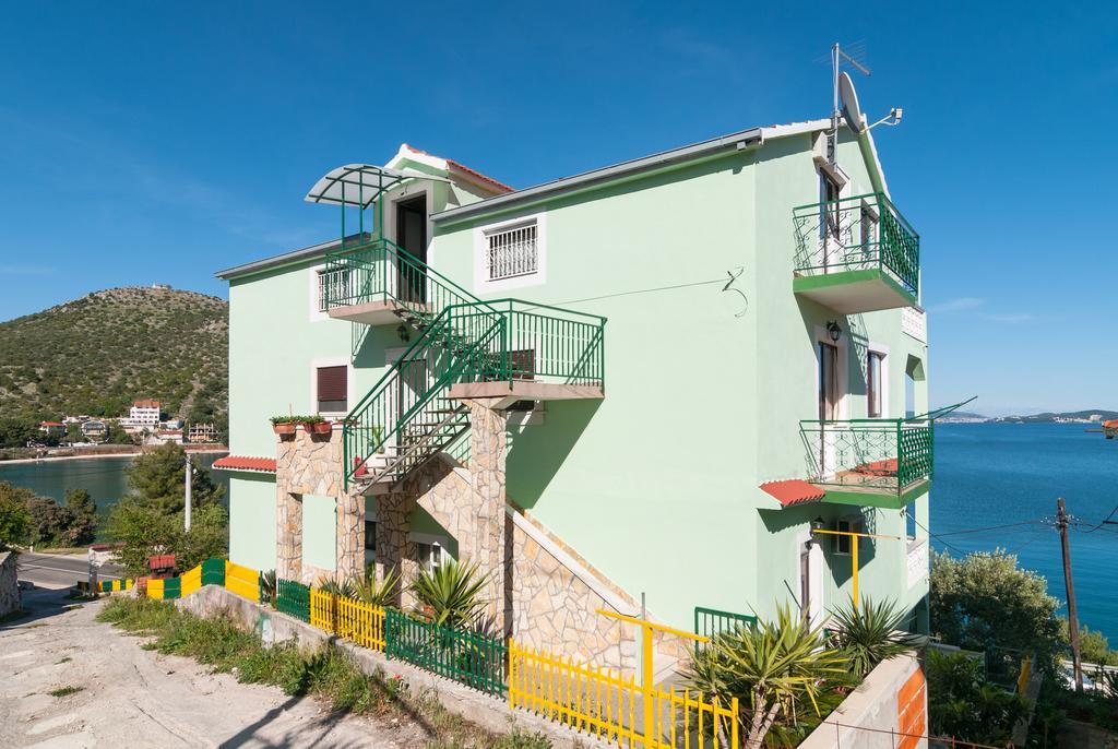 Apartment Stojan A1 Marina  Exterior foto